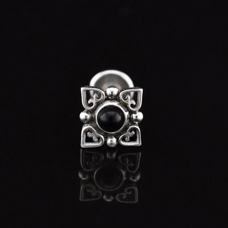 Filigree Labret with Onyx Stone