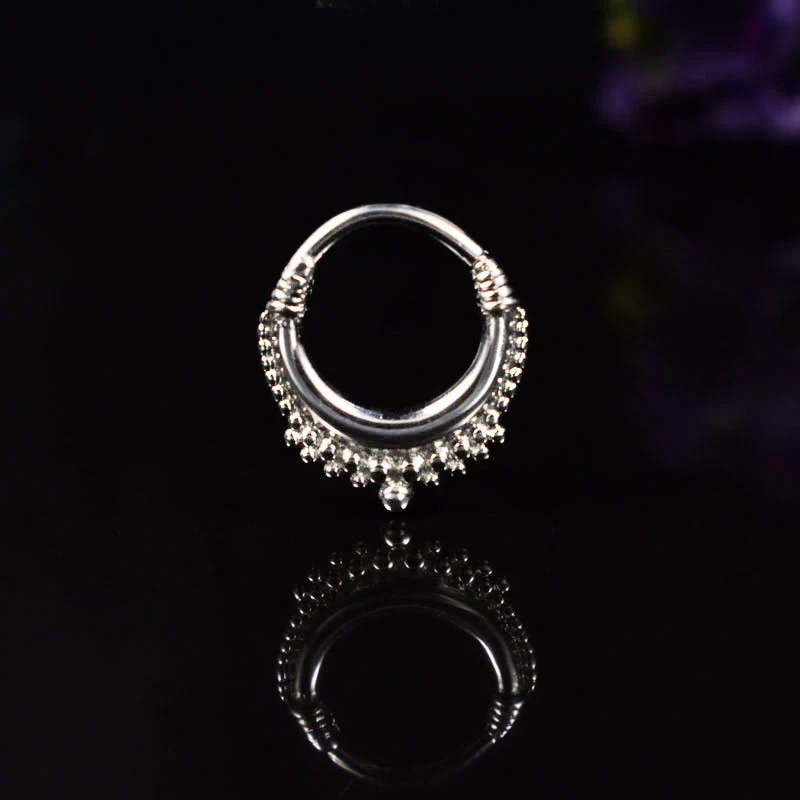 Hinged Segment Ring 'Indian Cascade'