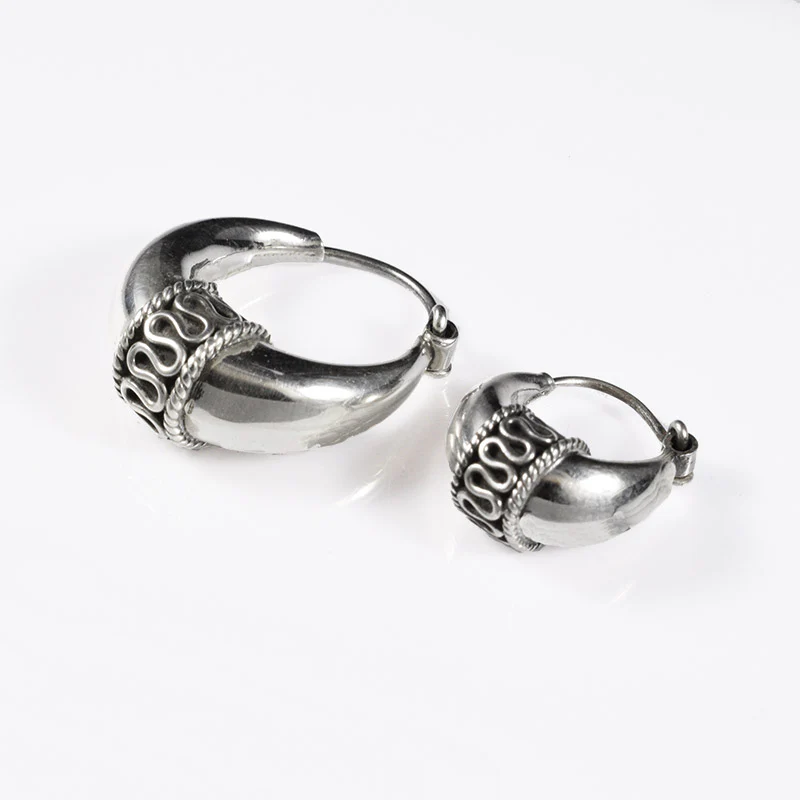 Sterling Silver Indian Kundal Earrings - Image 5