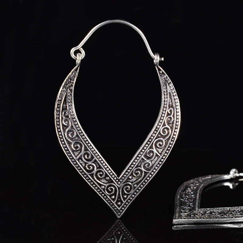 Indian Petal Earrings 'Katiya'
