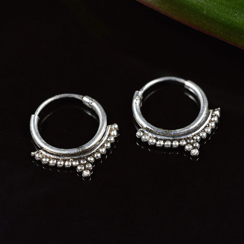Silver Hoop Earrings 'Satniri'