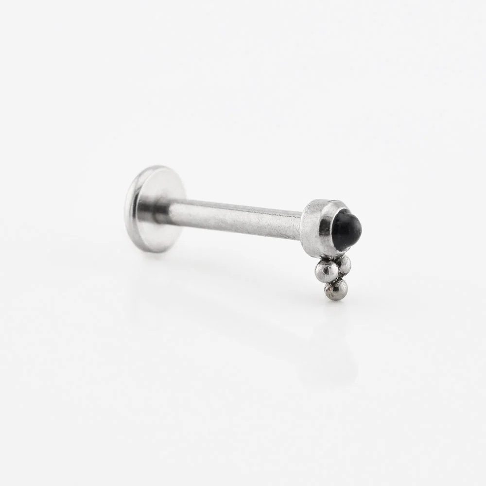 Small Labret with Onyx Stone and Triple Dots - Image 2