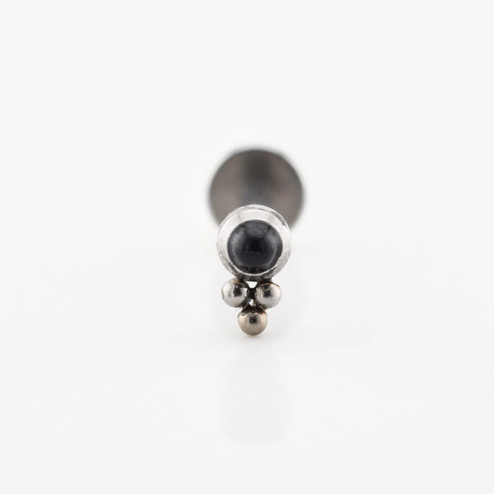 Small Labret with Onyx Stone and Triple Dots - Image 3