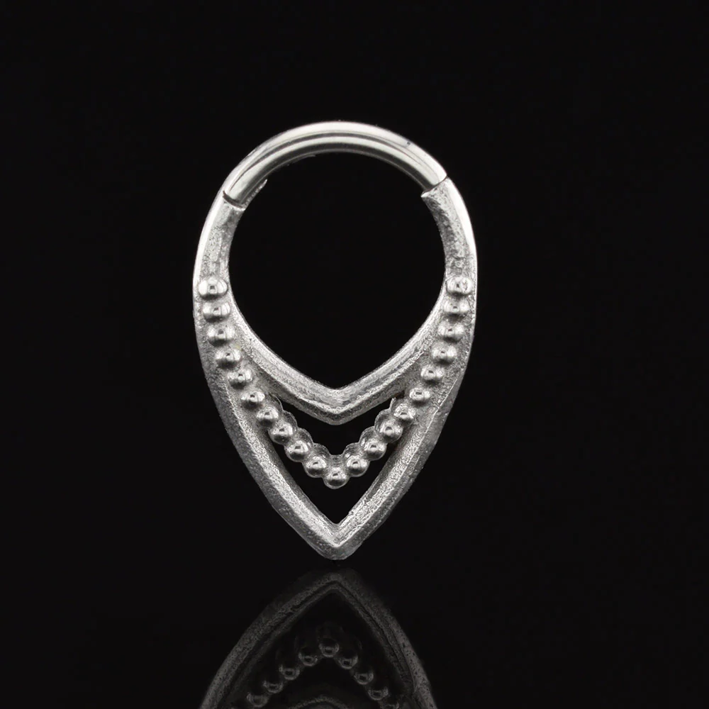 'Jana' Triple V Shape Clicker Ring with Tribal Dots