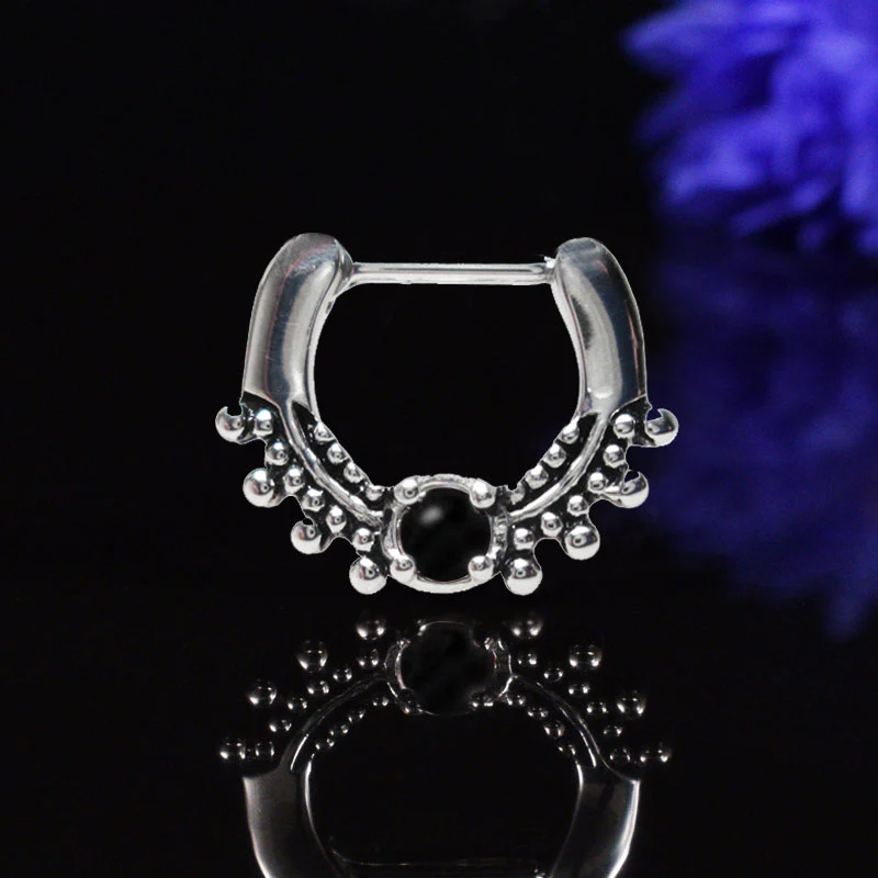 Vintage Style Septum Ring with Onyx Stone